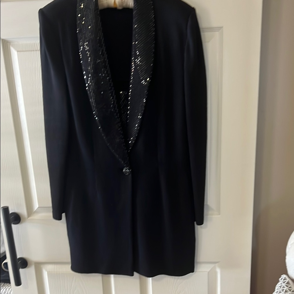 Elegant Black Sequin Blazer